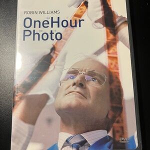 One Hour Photo DVD